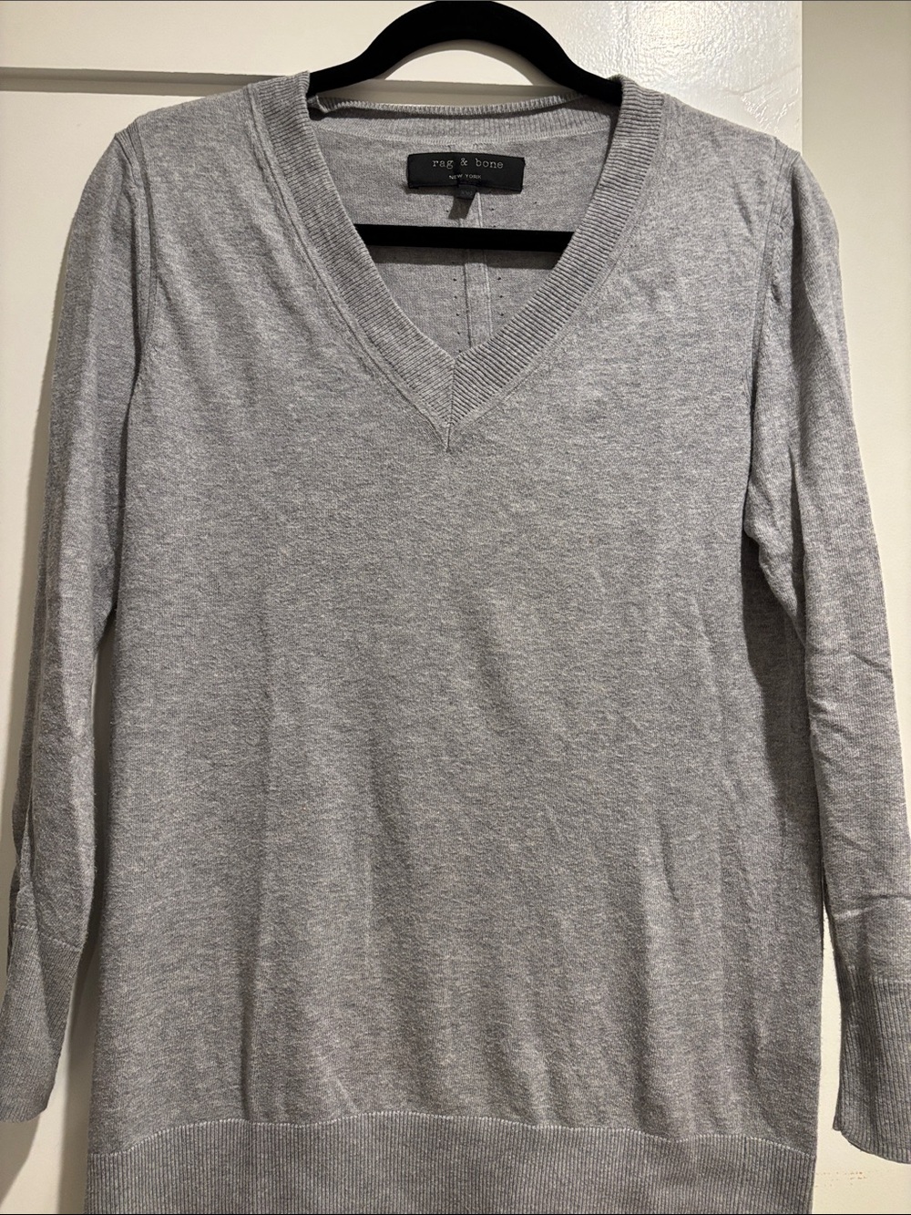 rag & bone Gray V-Neck Lightweight Cotton Sweater